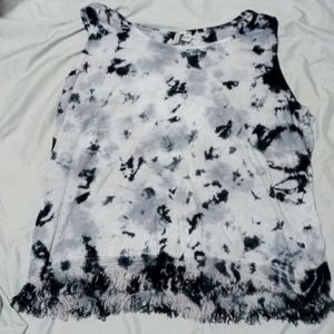 Women's 28/20 fringed bottom sleeveless shirt